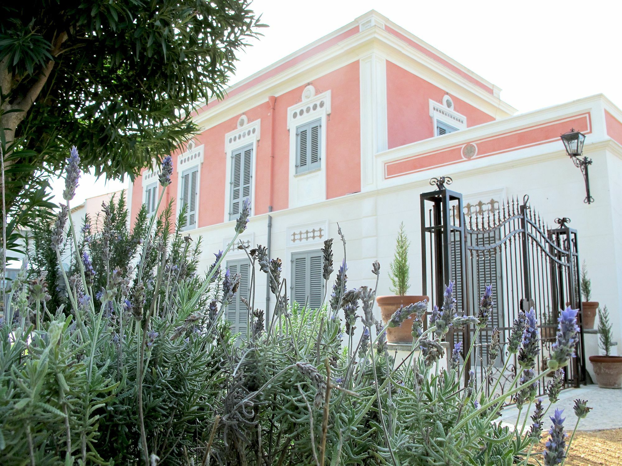 Antica Dimora La Porta Del Sale Panzió Marsala Kültér fotó