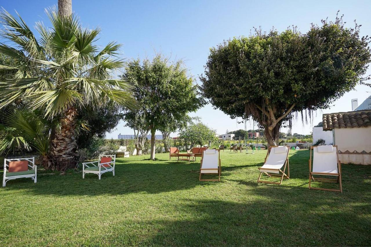 Antica Dimora La Porta Del Sale Panzió Marsala Kültér fotó